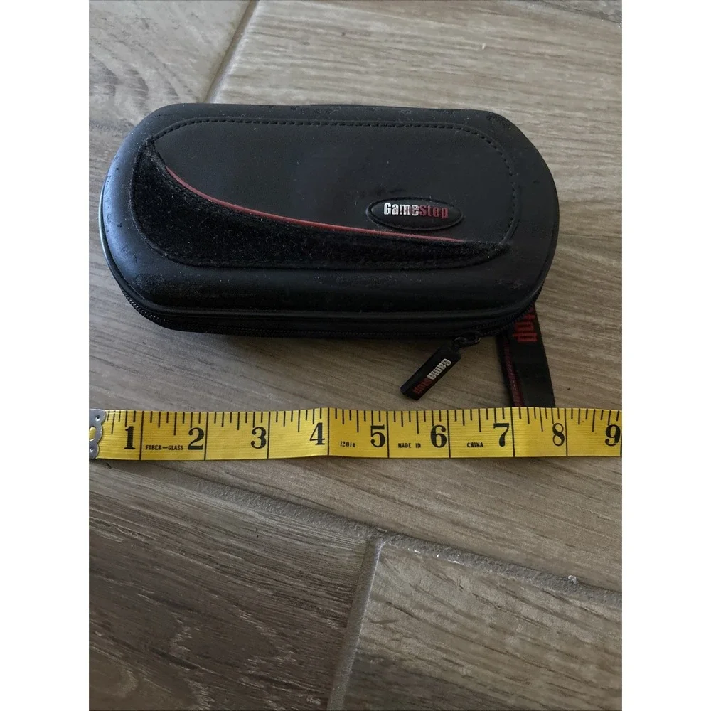 GameStop‎ Travel Case